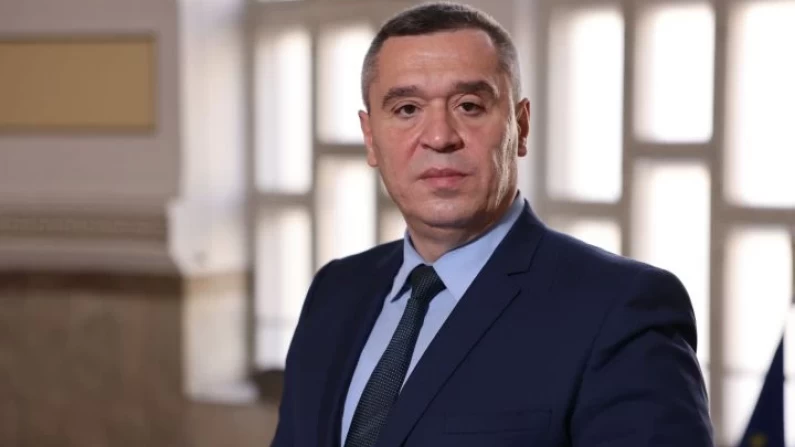 Министър Тахов: МЗХ има механизъм за компенсиране на пострадалите от пожари земеделски стопани