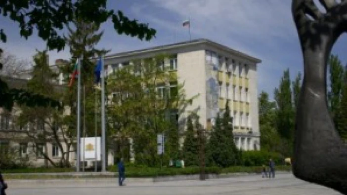 Отцепват района зад общината в изборния ден