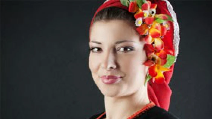 Млади народни изпълнители - Ивелина Димова от Силистра