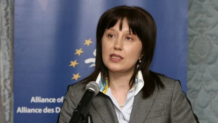 Силистренският евродепутат Хюсменова за европейското микрокредитиране