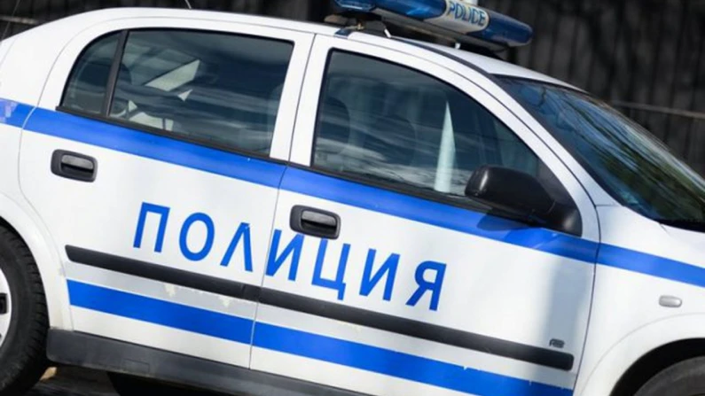 „Фолксваген“ се запали заради техническа неизправност