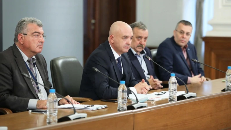 От утре възобновяват брифингите за коронавируса