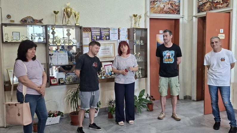 Младежки рок вълнения край река Дунав в Тутракан