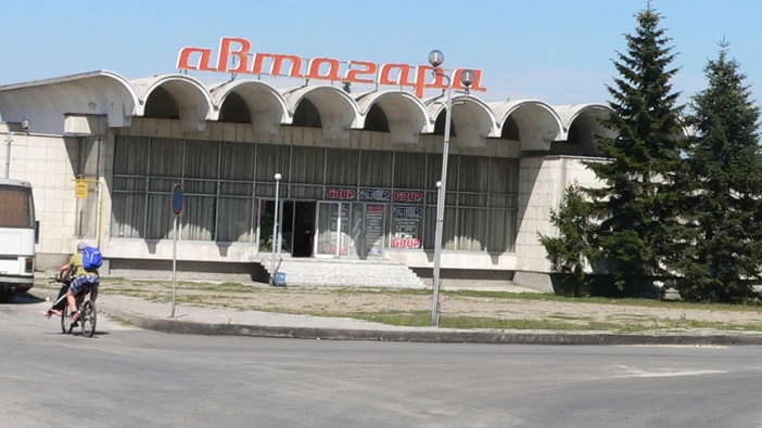 ФАЛШИВА НОВИНА: Продажбата на билети за понеделник не е преустановена
