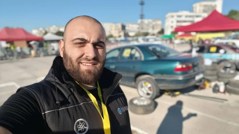 Силистренец участва в модерно автосъстезание във Варна