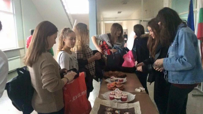 Интерактори подариха икона на Дома за стари хора в Силистра