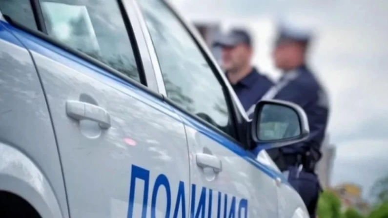 Полицията хванаха 50-годишен с канабис
