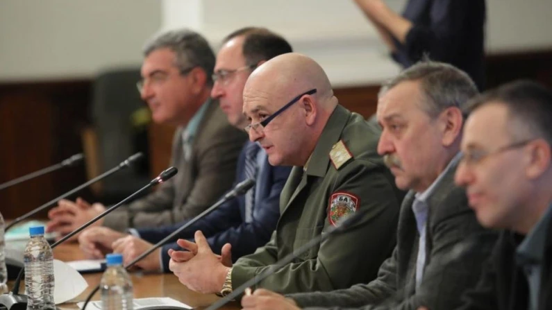 Удължават извънредната епидемиологична обстановка до края на юли
