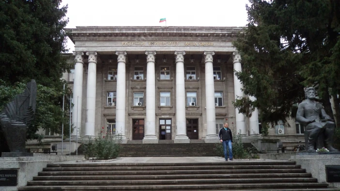 Филиал Силистра влезе в сътрудничество с Институт за управление на знанието от Скопие