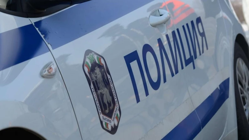 Полицаи задържаха 32-годишен дрогиран зад волана