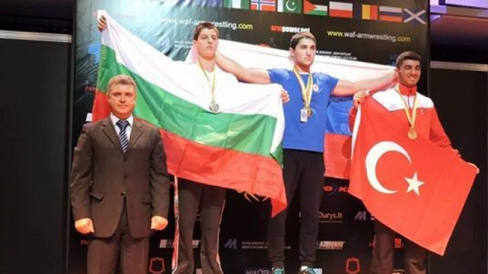 Сребърен медал за Йордан Цонев от световно първенство