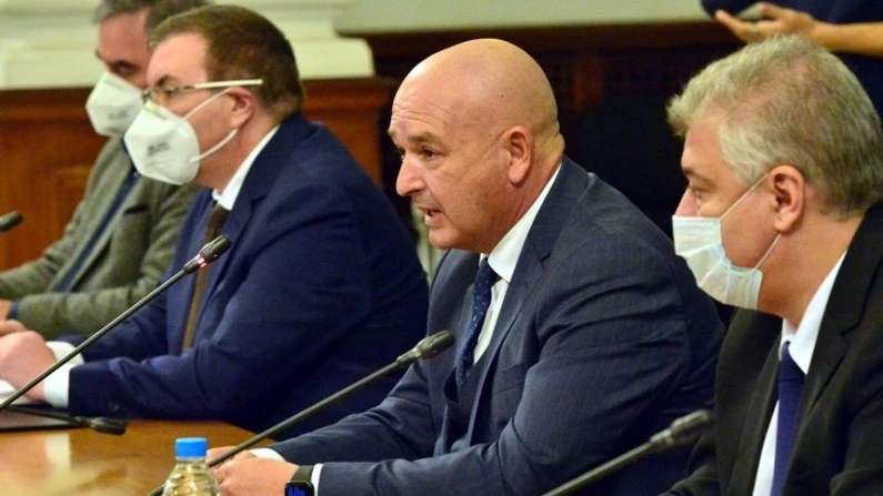 Строгите мерки ще продължат до 21 декември