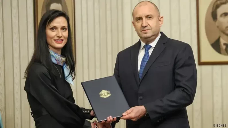 Правителство няма да има, ултиматумът на Мария Габриел изтече (Обновена)