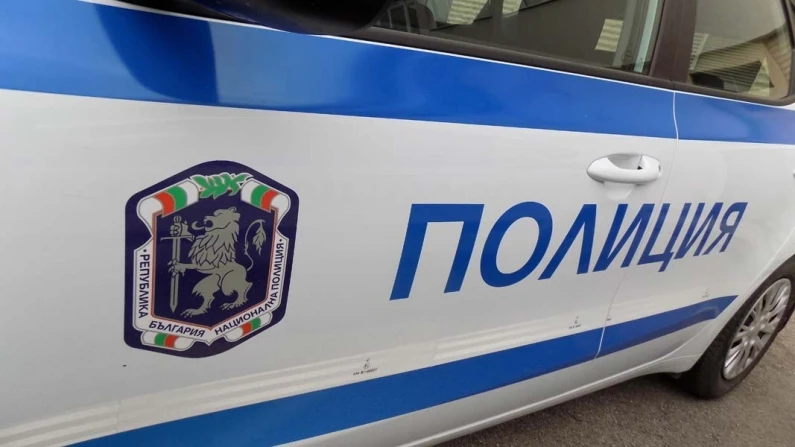 Полицията установи кои са младежите, счупили люлката в Айдемир