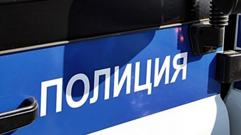 Полицаи задържаха тираджия седнал пиян зад волана