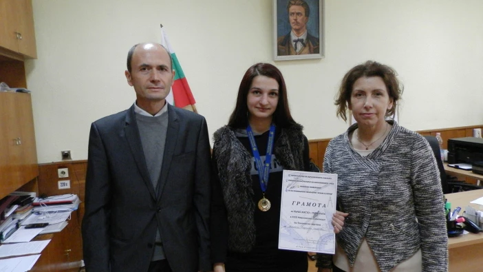 Николета Георгиева от ПМГ - ЛАУРЕАТ на Националната олимпиада по техническо чертане