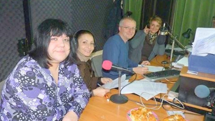Отляво надясно: Незабравка Кирова, Галина Дойчева, Константин Стоилов,</p><p>Галина Георгиева - Радио "Мелодия"